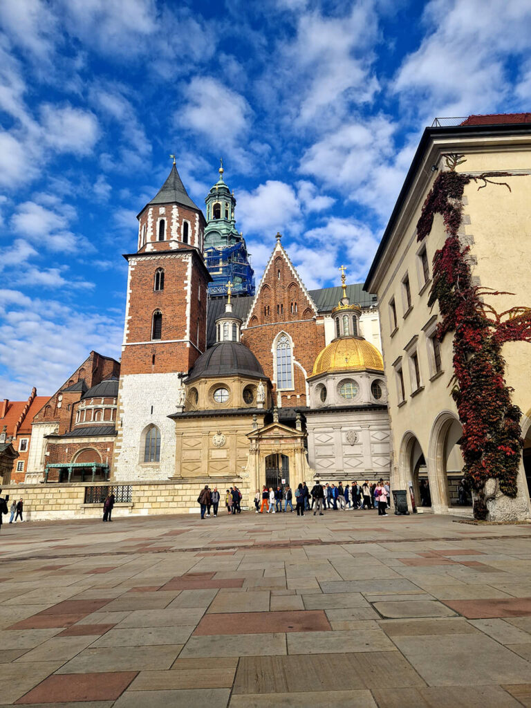 Krakov-Wawel-hrad-zľava